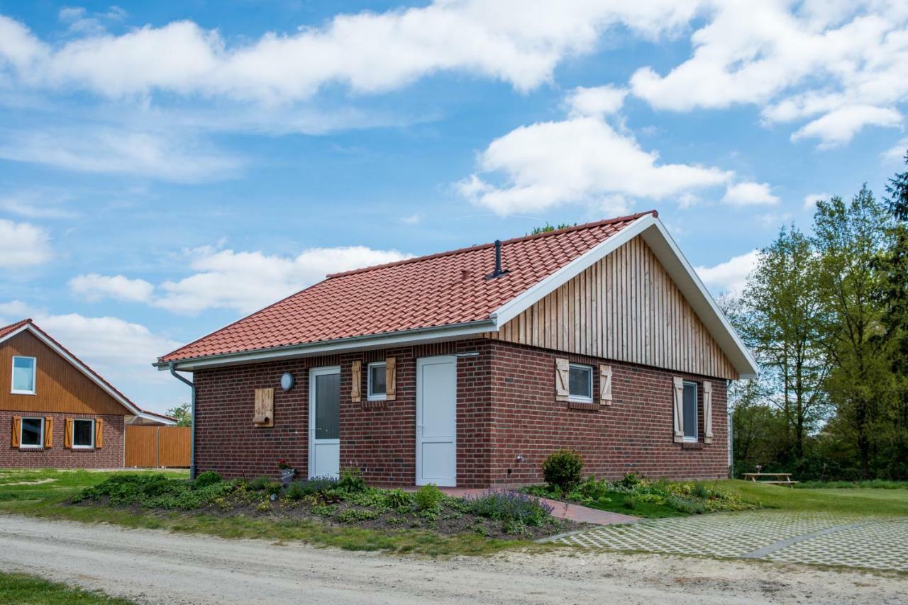 Ferienhaeuser Im Ferienhausgebiet Hof Beel Hébergement de vacances Oberlangen