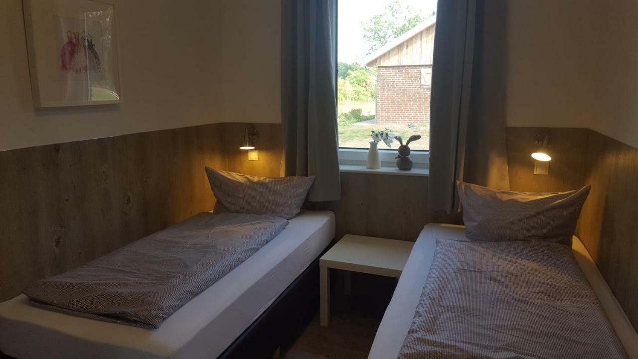 Ferienhaeuser Im Ferienhausgebiet Hof Beel Hébergement de vacances *